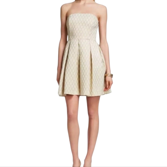 J. Crew Cream Strapless‎ Fit & Flare Dress Textured Party Cocktail Dress Size 16 - Picture 1 of 14